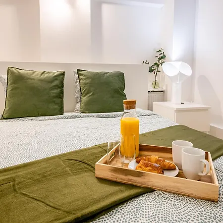 Apartment Le Bertrand - Cosy - 7 Pers- Invalides-tour Eiffel