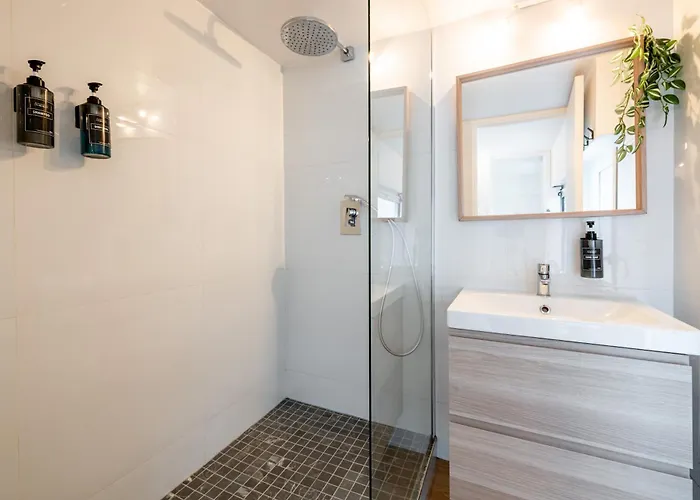 Appartement Le Bertrand - Cosy - 6 Pers- Invalides-tour Eiffel *
